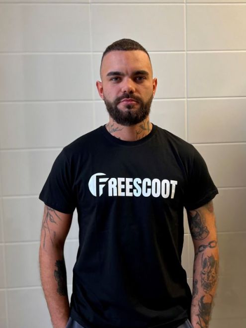 T-särk Freescoot New Logo